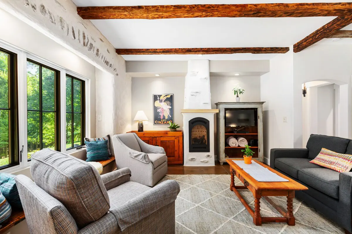 original 52167852 1538662612.jpg