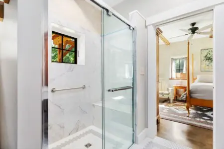 original 52167852 1538664433.jpg