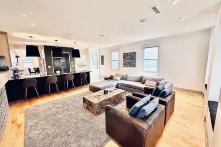 4ef8cd5c aa5b 41 Jl5OU 3