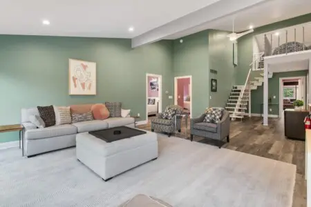 66eb17b9f9b5300013e89bcf 48463906 1811481552