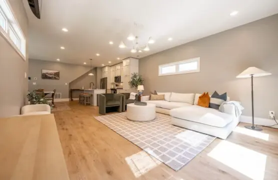 66eef41b33005400117c4fa1 896381601572648216 1666595897