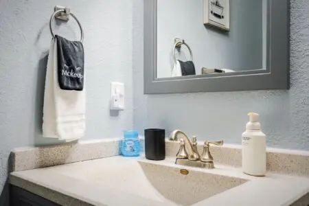 njvy6lxdtoofdmvbkl9r