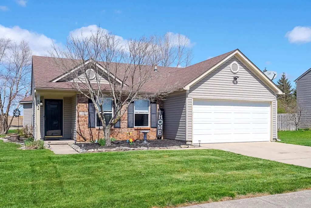 qjawysblcvxbt7sx4tyz