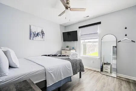 ut5uiid3r0kmabakwoqq