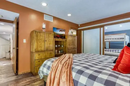 v3yps2bxlfiy9pmk1igr