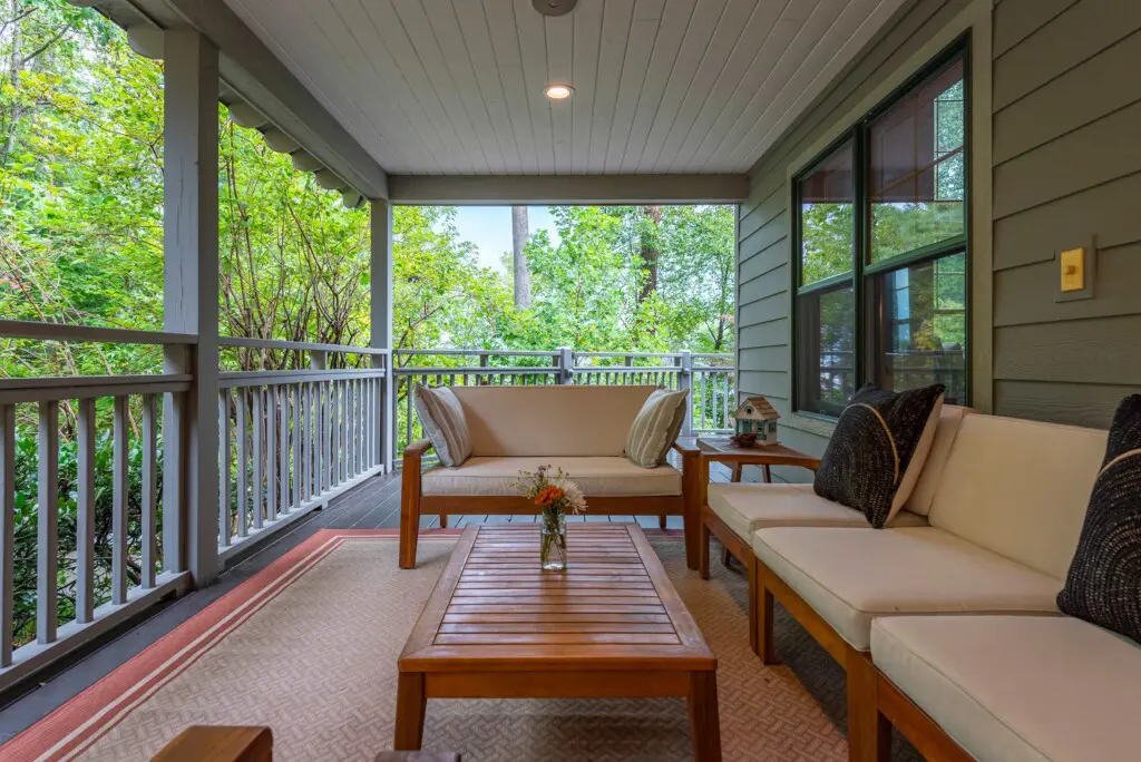 ar5lc8rq23qol1qx8log