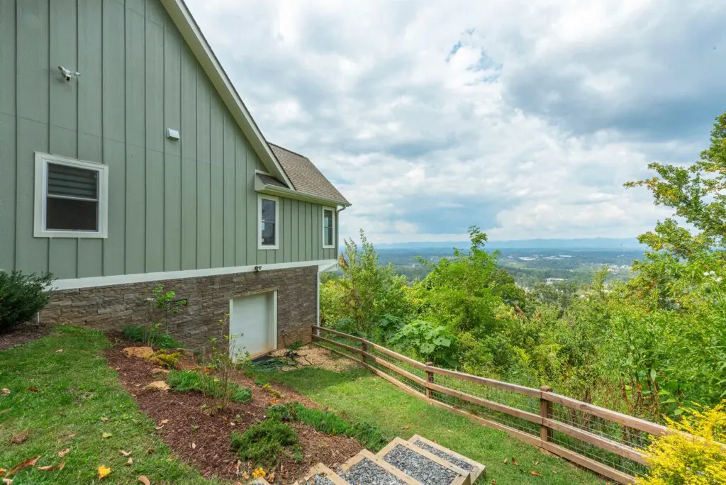 cfecne3bulrzbqvaukaj