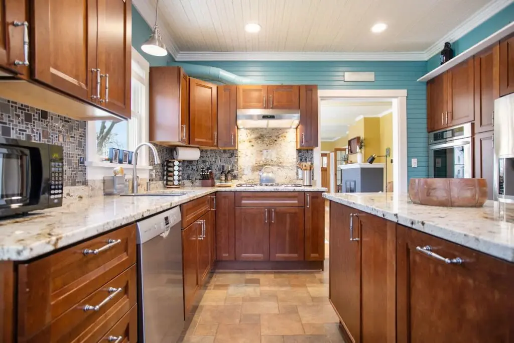 66eb1648f624e1001381cb5f 1136347491513632456 1885526508