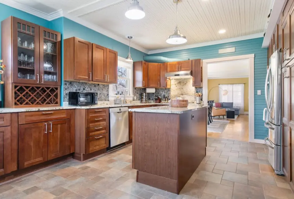 66eb1648f624e1001381cb5f 1136347491513632456 1885526604