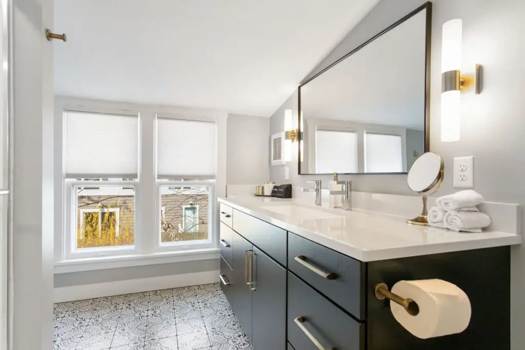 66eb1648f624e1001381cb5f 1136347491513632456 1885526807