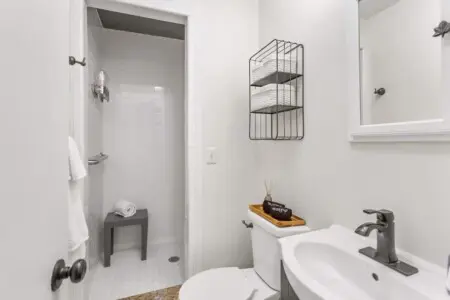 66eb17222f64370012842d4f 31688131 1460603651