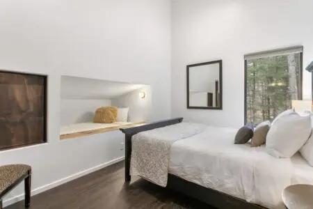 de8fbeef fa75 4a kFioI.jpg