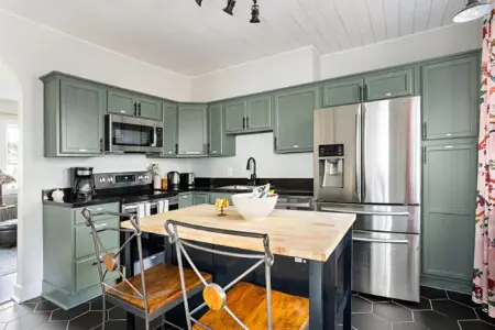 lzqqfnay2zqrxeyapzf3