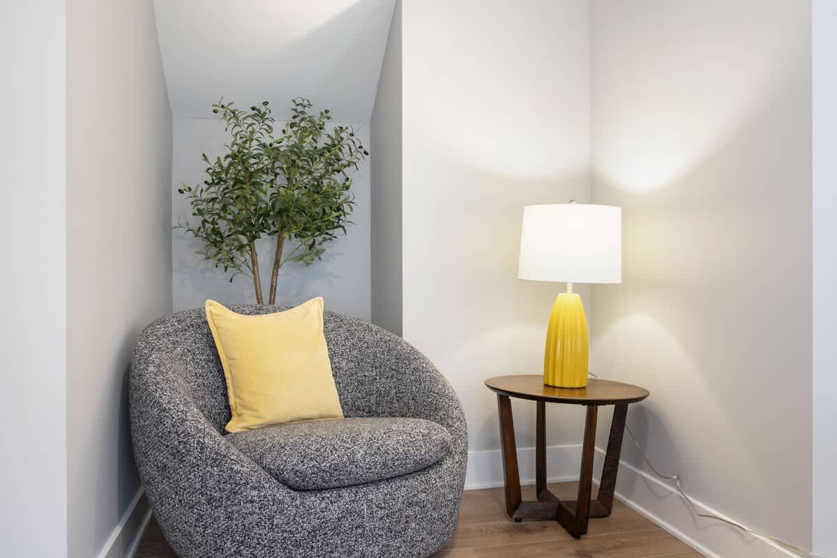 66eb1648f624e1001381cb5f 1136347491513632456 1885526724